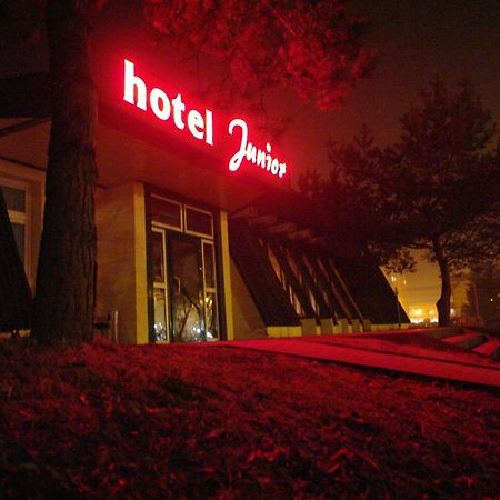 Hotel Junior Zamosc  Ngoại thất bức ảnh
